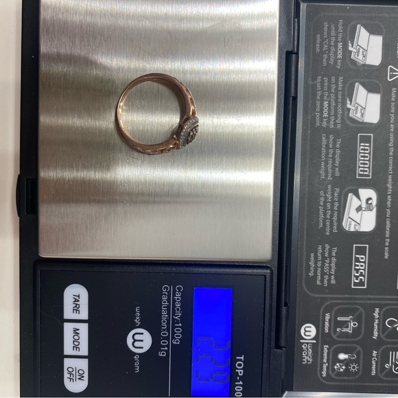 DO NOT BUY. Trade for @nellbelly only. 10k Rose Gold and Diamond Heart Ring - Picture 7 of 7